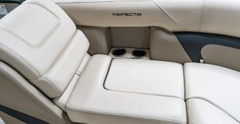 PONTOON-3